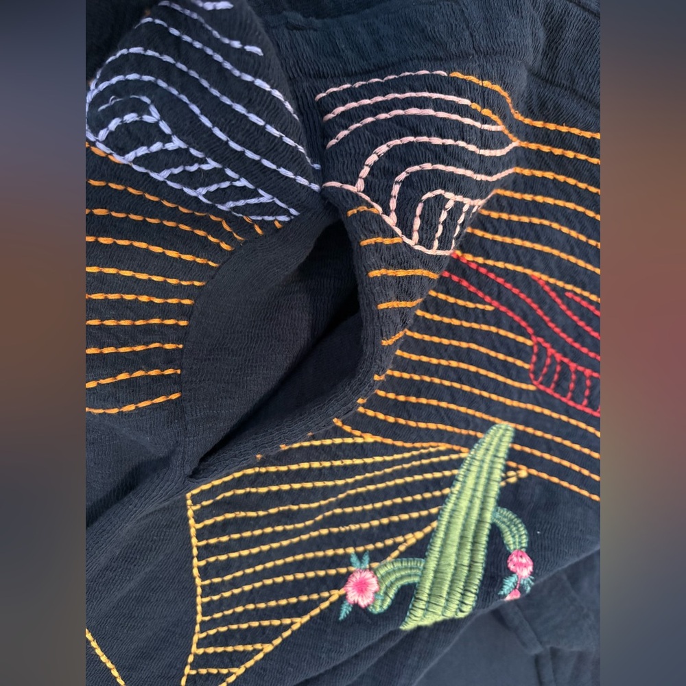 Johnny Was NWT
BIYA SHORT KIMONO SAGUARO - Navy, XL - Picture 11 of 12